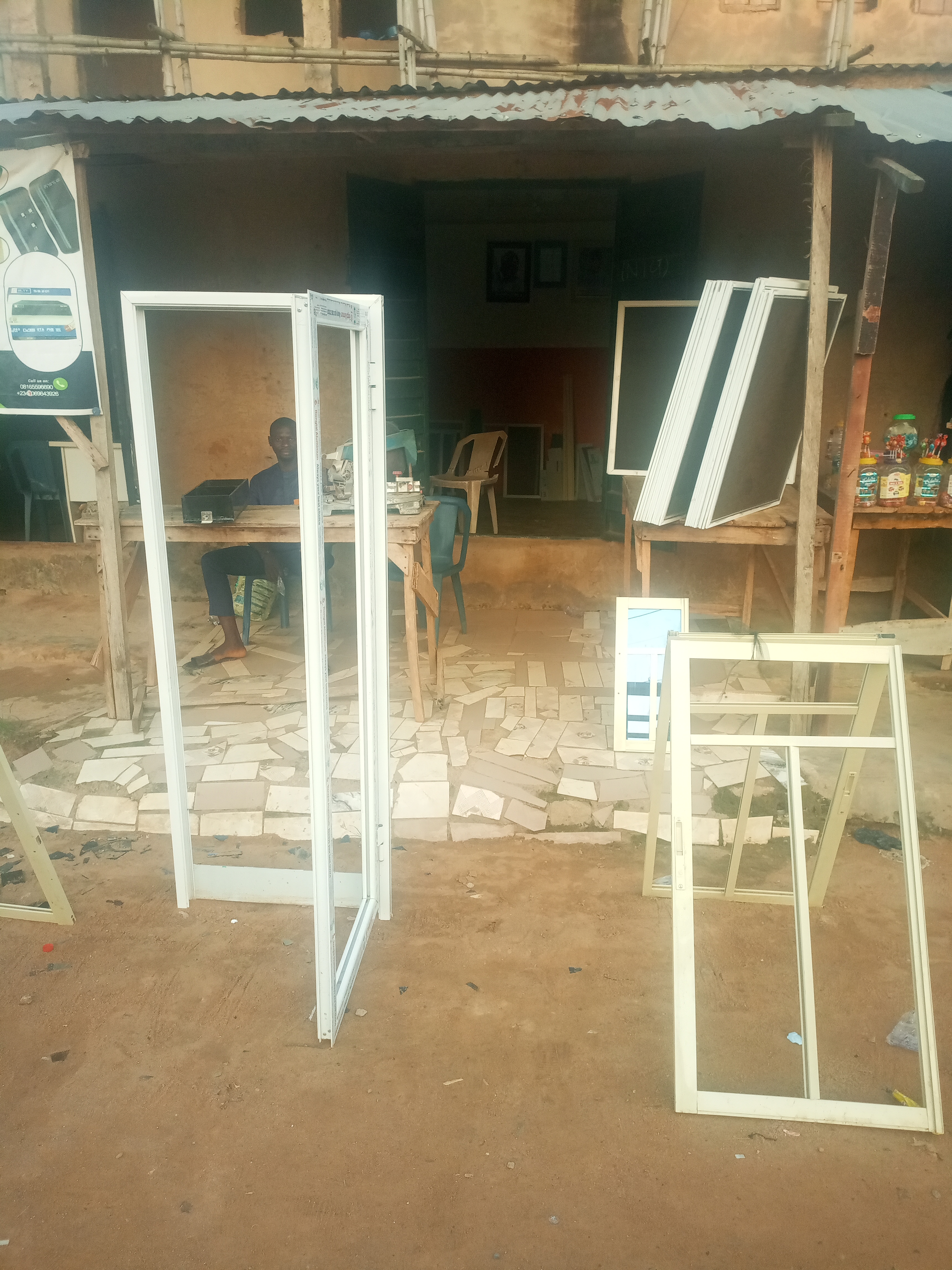 Aluminum service in Magboro